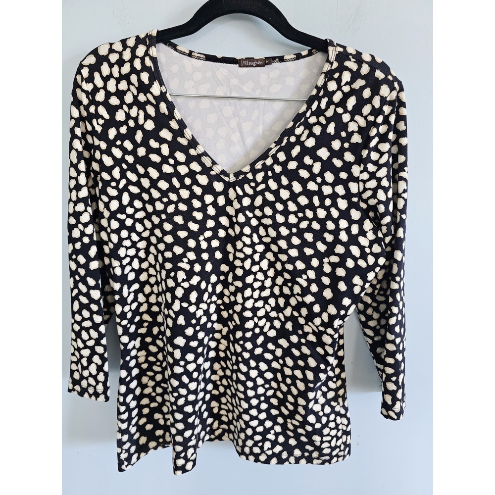 J.‎ Mclaughlin Leopard Print Smooth Stretch Vneck Shirt  Size M